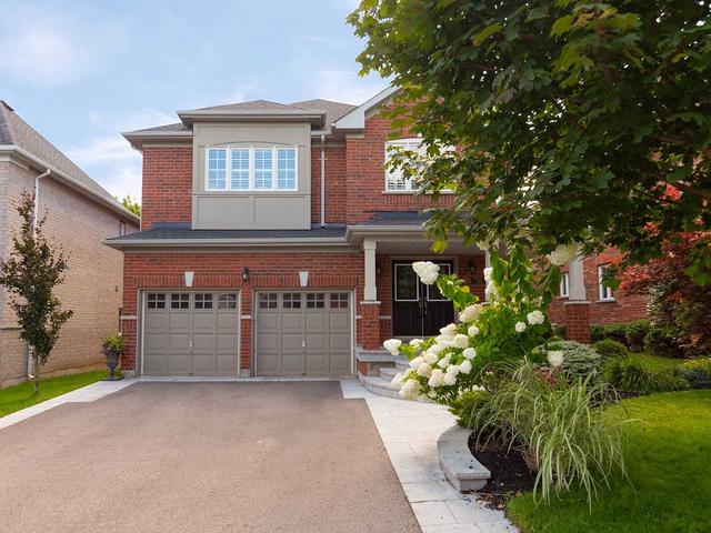 76 Gracedale Dr