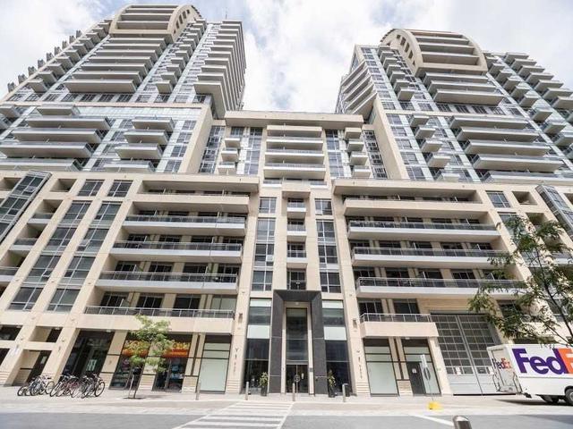 9205 Yonge St, Unit 319