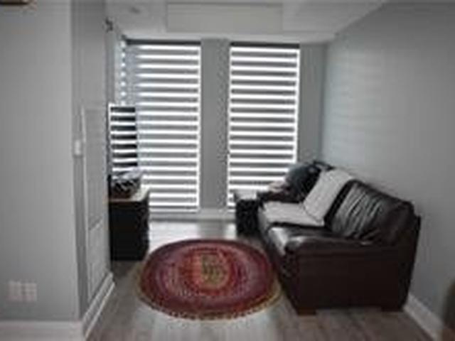 318 - 9608 Yonge St