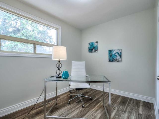 320 Taylor Mills Dr N