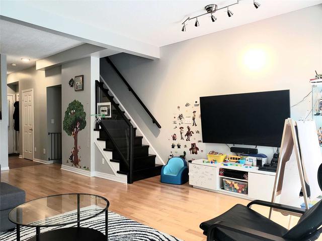 5 St Moritz Way, Unit 13