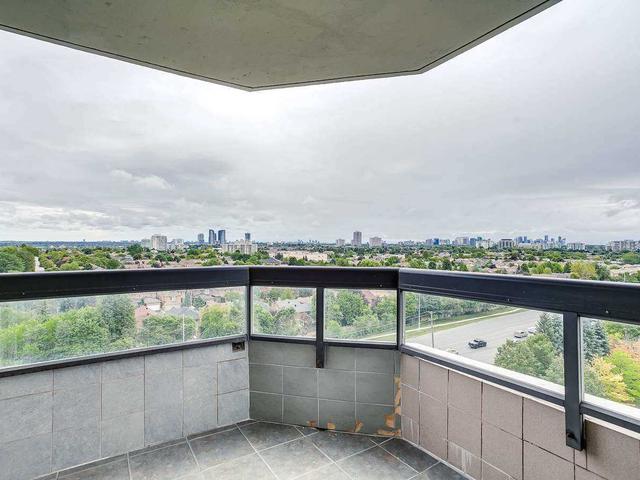 1010 - 7460 Bathurst St