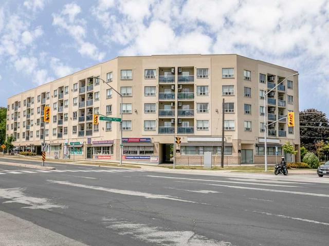160 Wellington St E, Unit 301