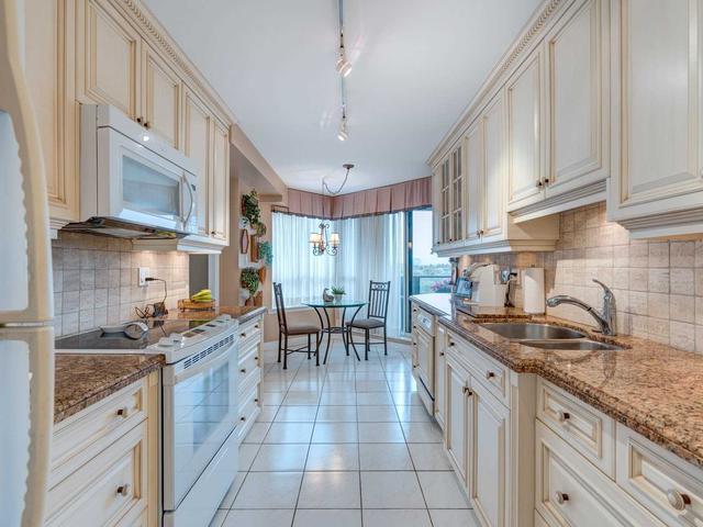 25 Austin Dr, Unit 719