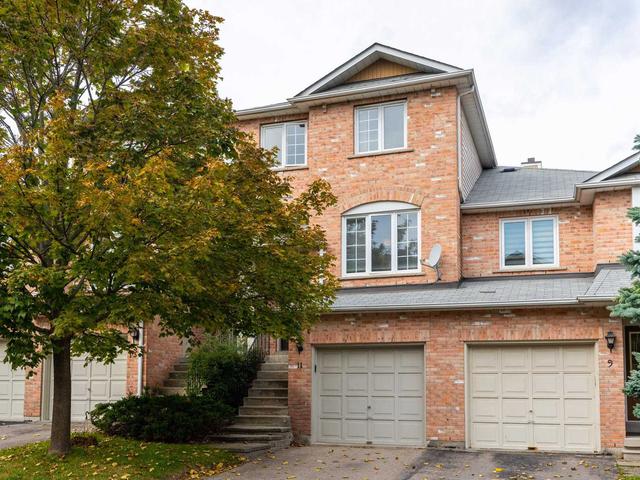 11 Rougehaven Way