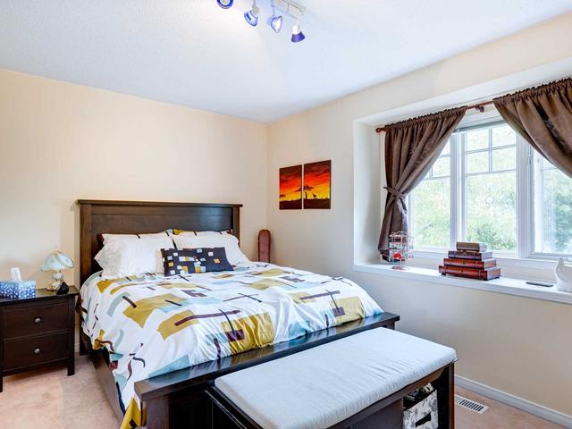 11 Rougehaven Way