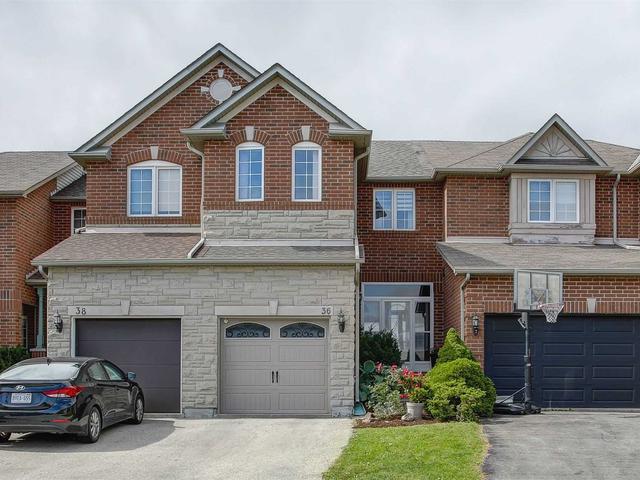 36 Edgemont Crt