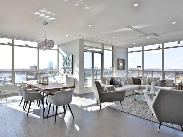 1 Clark Ave W, Unit 1810