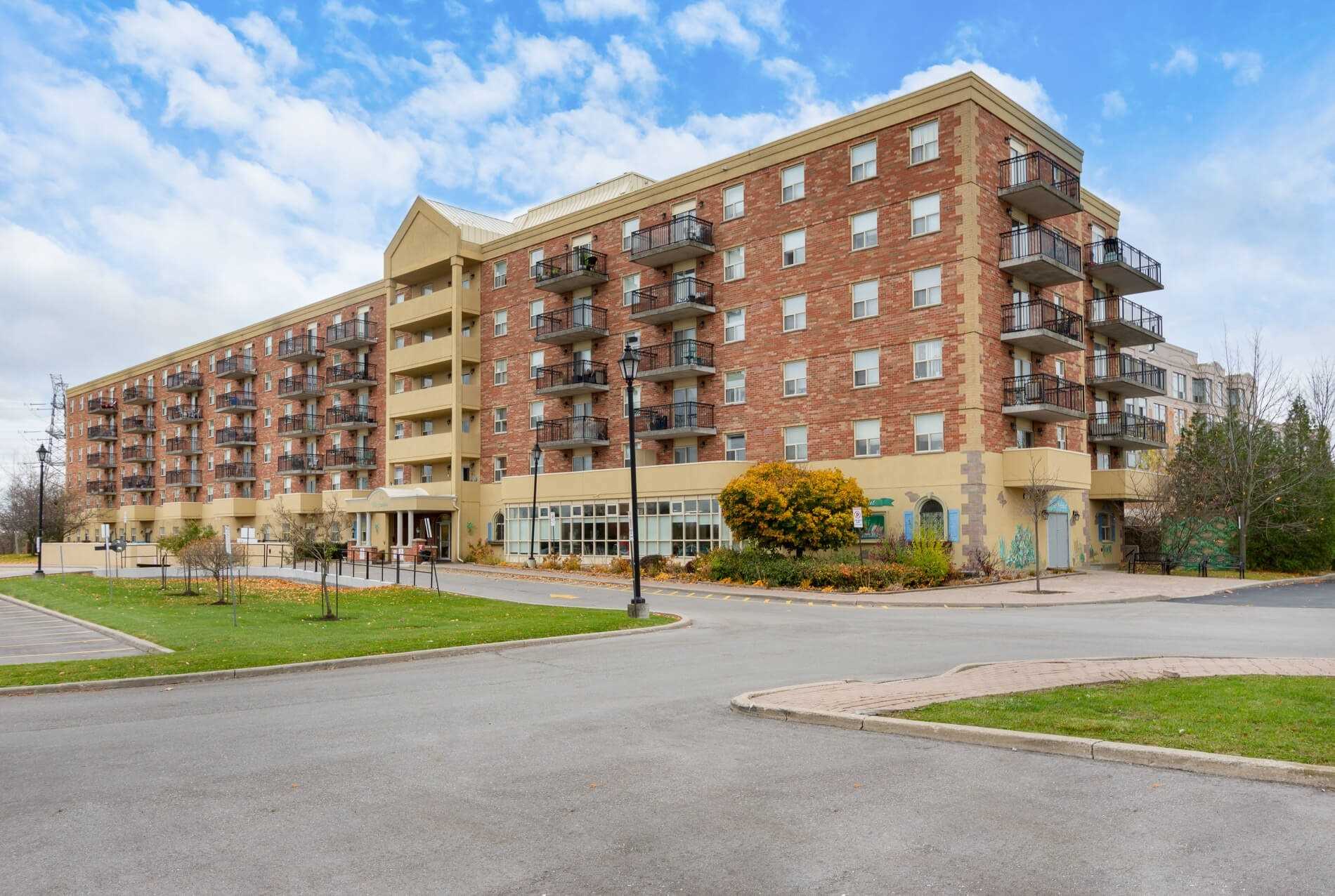 212 7373 Martin Grove Rd, Woodbridge Sold, N4624515 Property.ca
