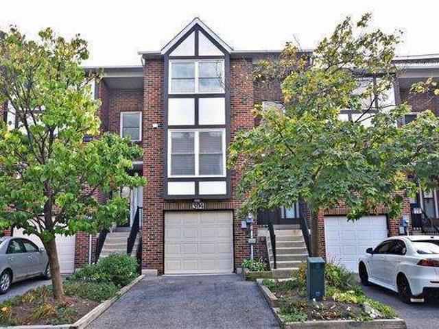 304 Simonston Blvd