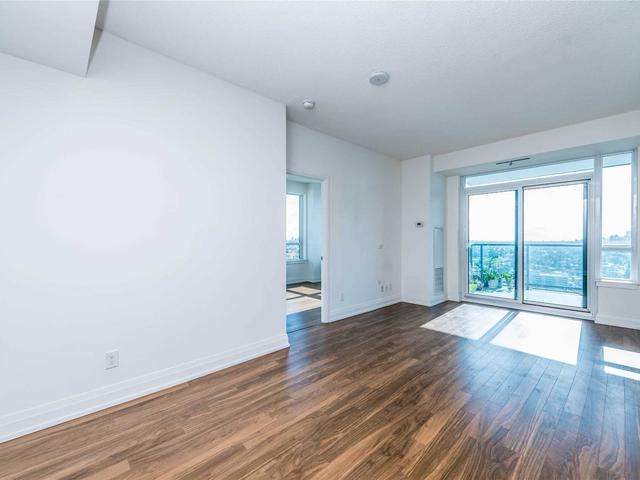 2406 - 7165 Yonge St