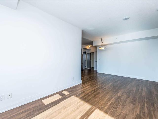 2406 - 7165 Yonge St