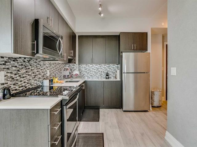 2705 - 3600 Highway 7 Rd