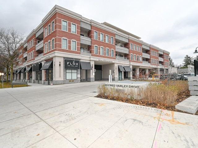 20 Fred Varley Dr, Unit 317
