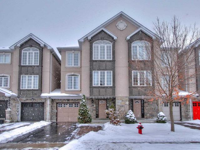 59 Matthew Boyd Cres