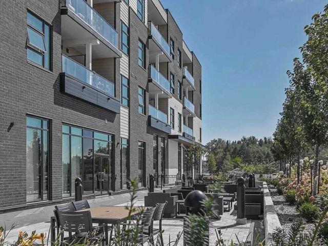 555 William Graham Dr, Unit 304