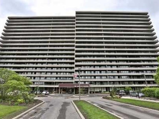 8111 Yonge St, Unit 1409