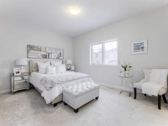 496 Vellore Woods Blvd