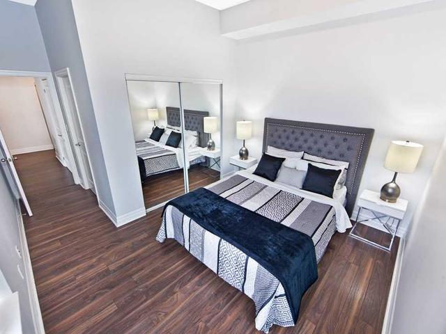 222E - 8110 Birchmount Rd