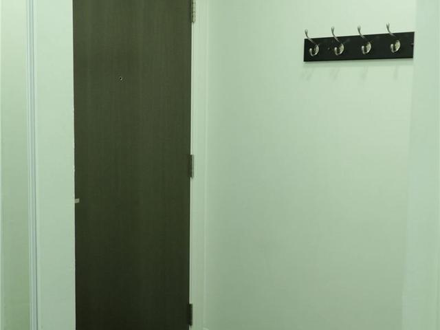 7171 Yonge St, Unit 407
