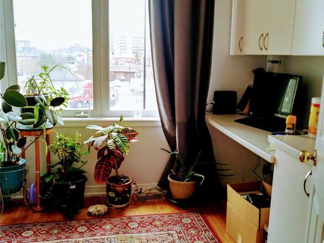 21 Elgin Mills Rd W, Unit 3