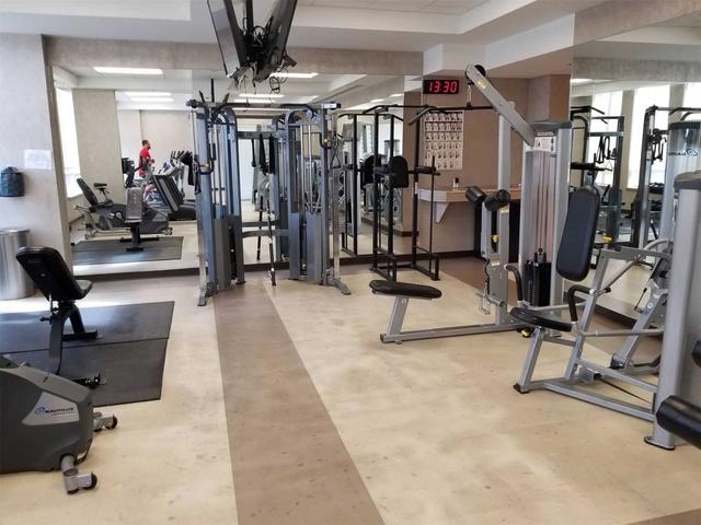 908 - 85 North Park Rd