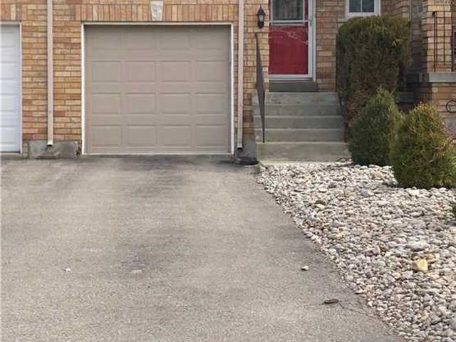 550 Rourke Pl