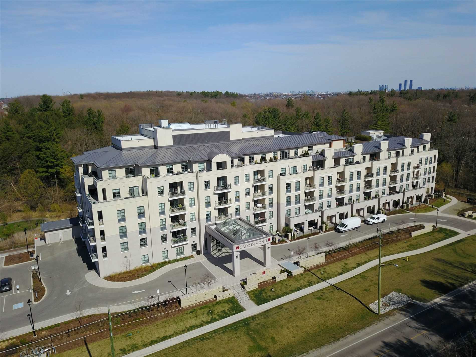 109 9909 Pine Valley Dr, Woodbridge Terminated, N4736766 Condos.ca