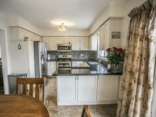 45 Boxwood Cres