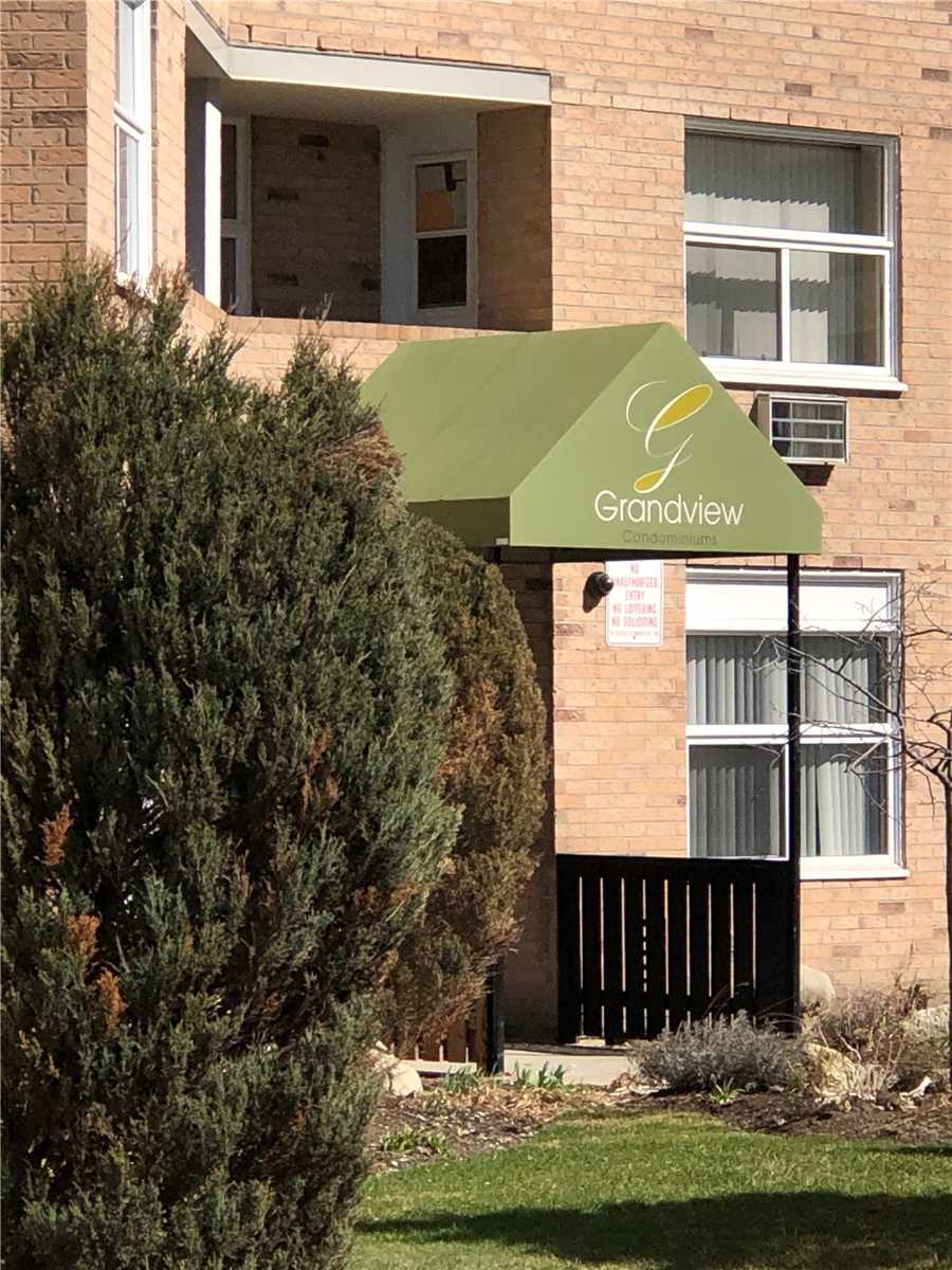 207 260 Davis Dr, Newmarket Sold, N4744792 Condos.ca