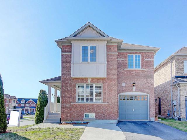 3 Harriet Cres