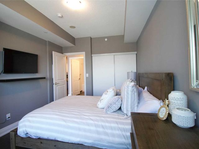 2412 - 3600 Highway 7 Rd