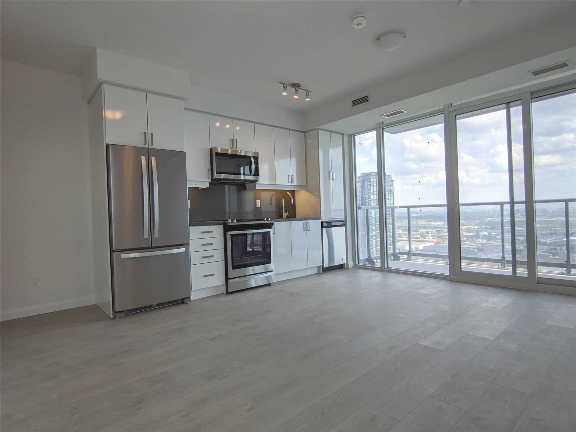 2706 7895 Jane St, Concord Terminated, N4777156 Condos.ca