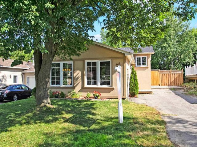 28 Valleyview Cres