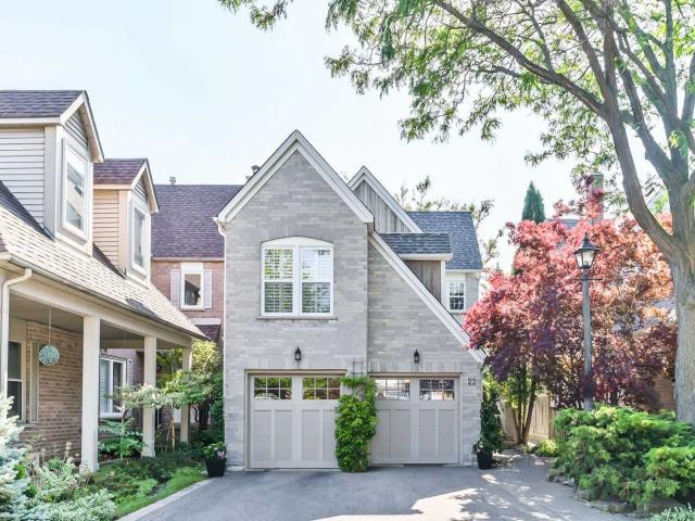 22 Waterbridge Lane