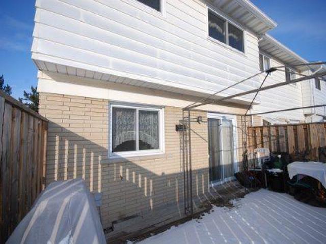 1 - 2238 Upper Middle Rd