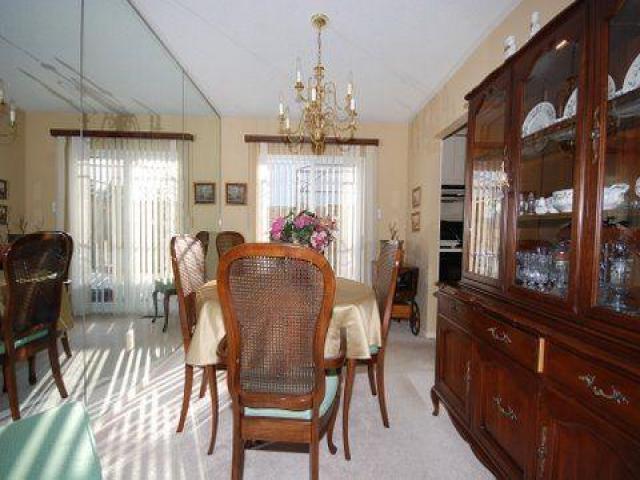 1 - 2238 Upper Middle Rd