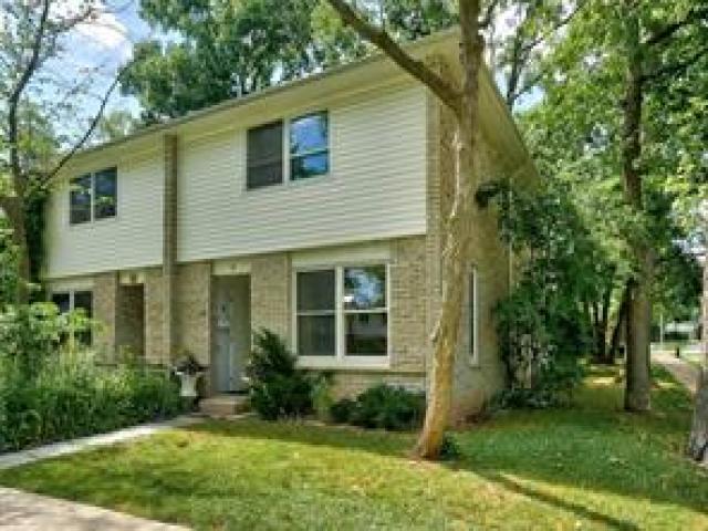 1270 Gainsborough Dr, Unit 36