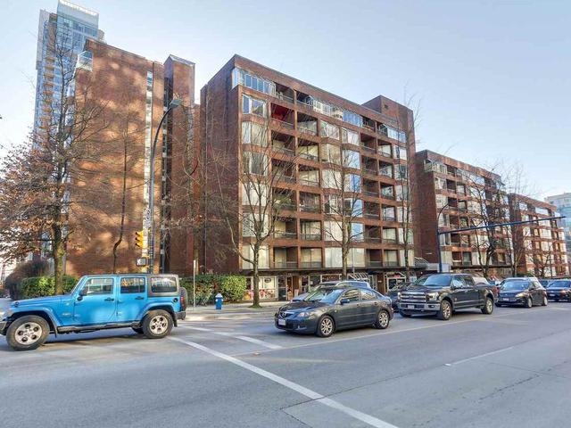 618 - 1330 BURRARD STREET