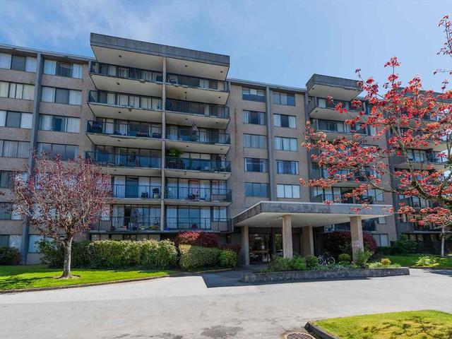 404 - 9320 PARKSVILLE DRIVE