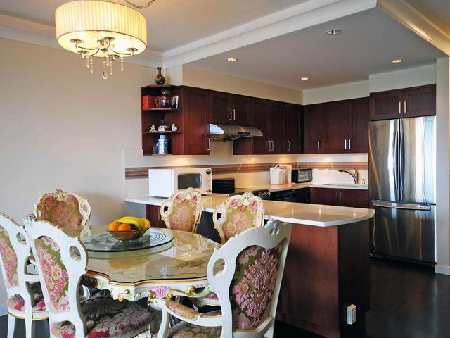 903 - 8871 LANSDOWNE ROAD