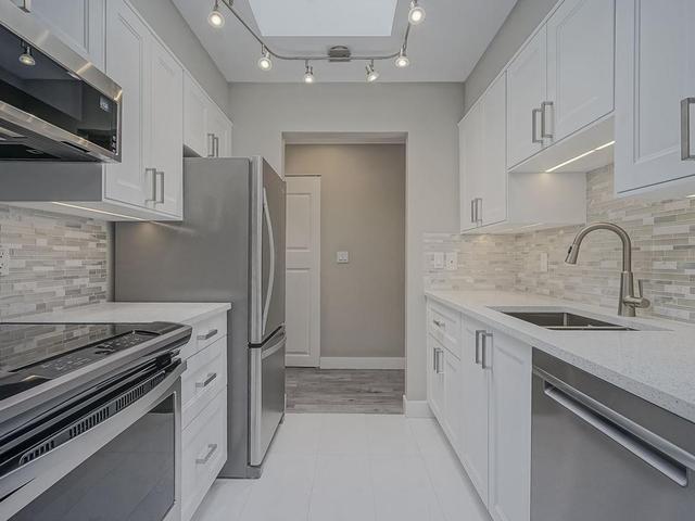 210 - 11771 KING ROAD
