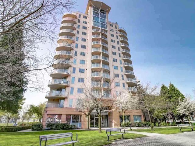 303 - 7760 GRANVILLE AVENUE photo #1