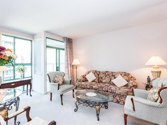1202 - 909 BURRARD STREET