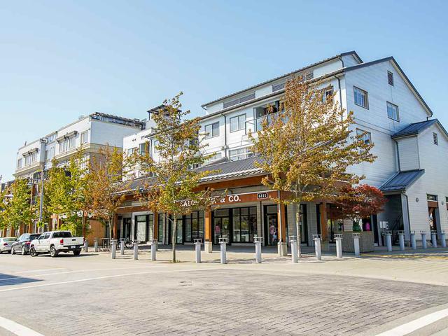 220 - 6111 LONDON ROAD
