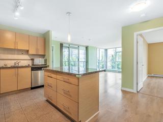 802 - 5611 GORING STREET