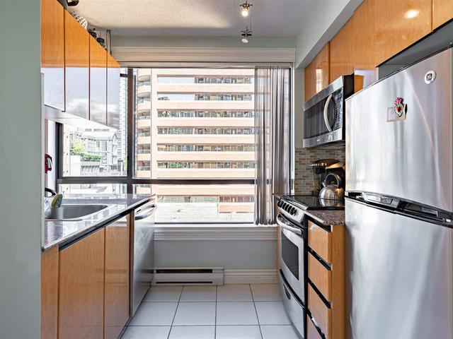 703 - 1189 HOWE STREET