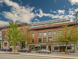 305 - 88 LONSDALE AVENUE
