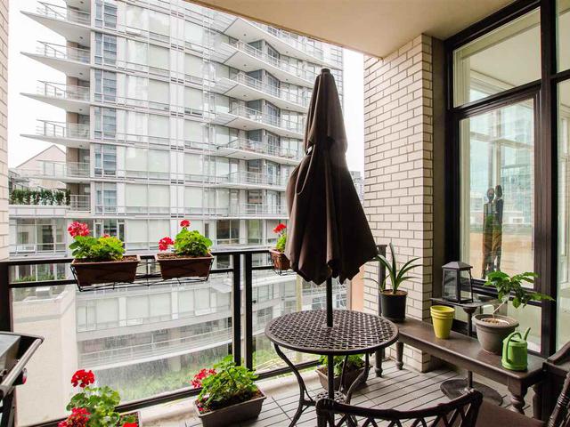 404 - 1252 HORNBY STREET