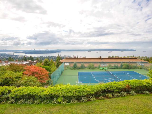 21 - 2246 FOLKESTONE WAY